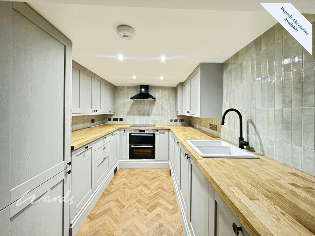 Property photo 2 of 30 Kitchen