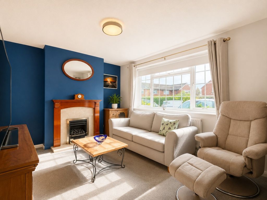 Property photo 3 of 11 5304924