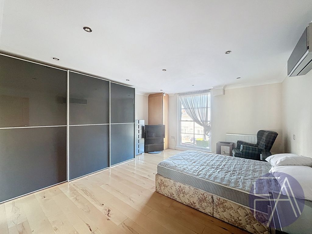 Additional image 9 of 3 bed flat for saleMarine Gate Mansions, Promenade, Southport PR9