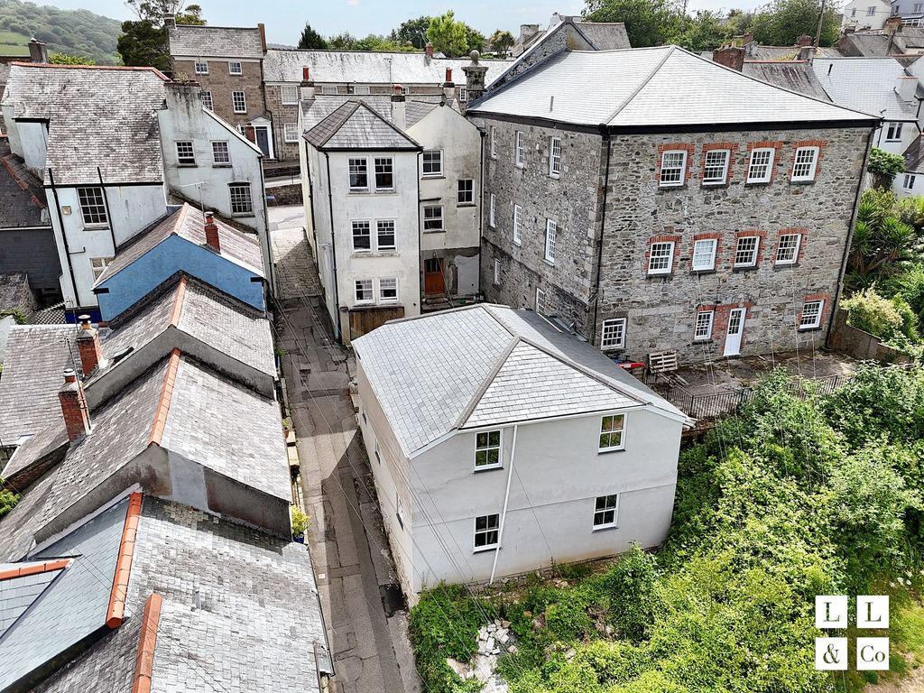 Property photo 2 of 38 Aerial Showing Whole Development