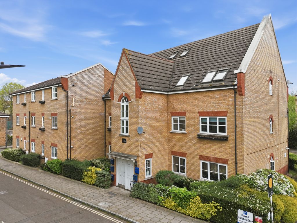 Property photo 1 of 15 Photo 1