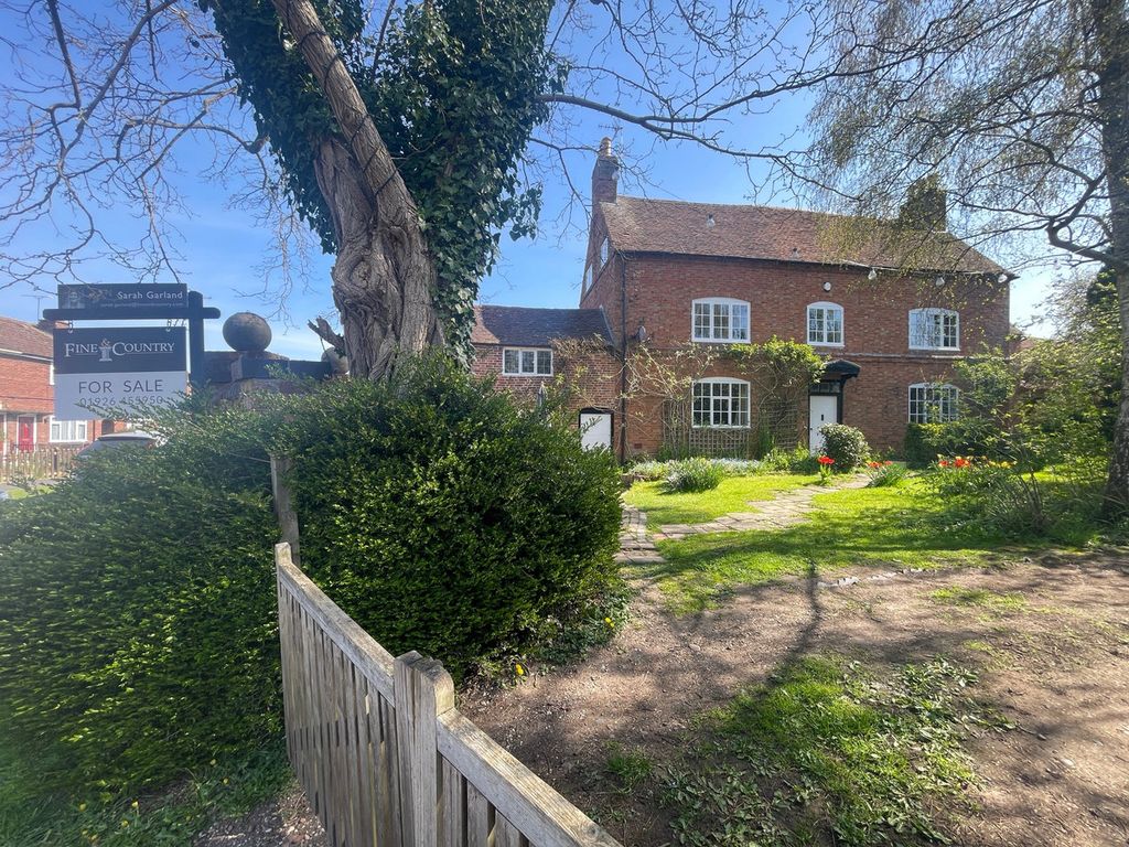 Property photo 2 of 50