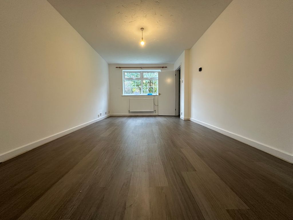 Property photo 2 of 15 Living Room