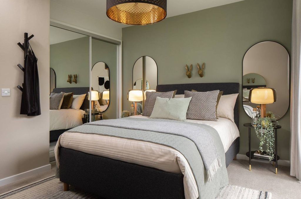 Property photo 3 of 11