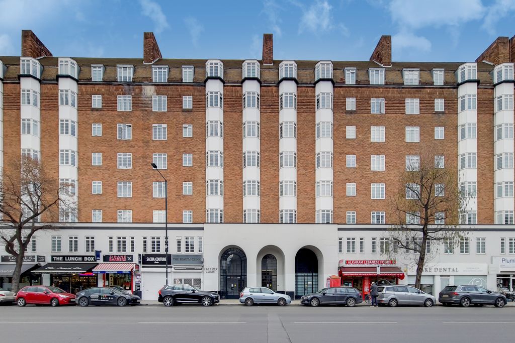 Property photo 2 of 11 Photo 1