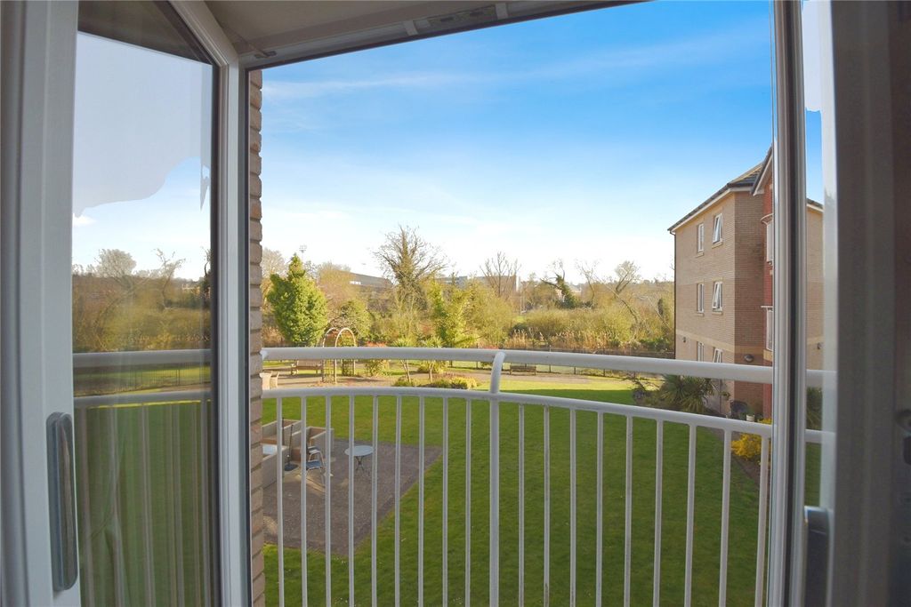 Property photo 1 of 8 Picture No. 09