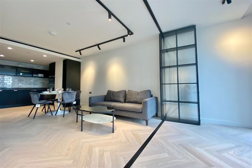 Property photo 1 of 18 (Main)
