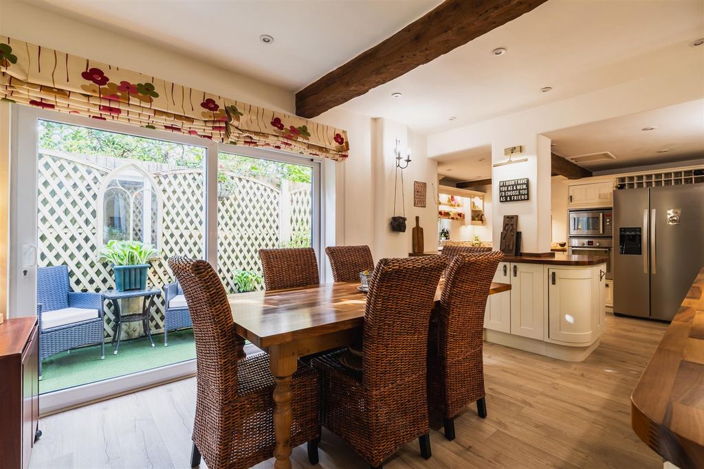 Property photo 3 of 47 Dining Kitchen