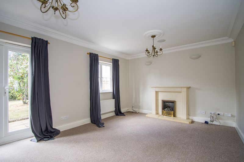 Property photo 2 of 17 Photo 10
