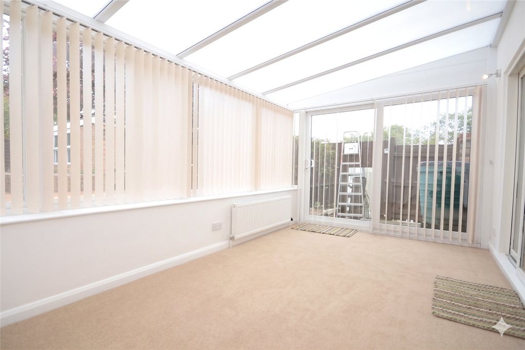 Property photo 3 of 11 Picture No. 21