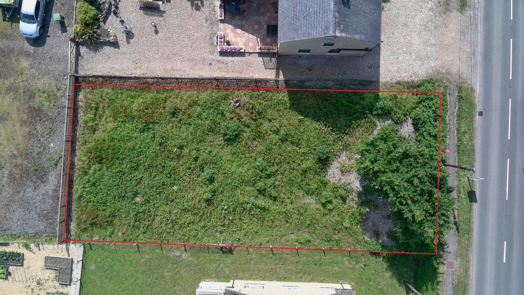 Property photo 1 of 7 Overhead