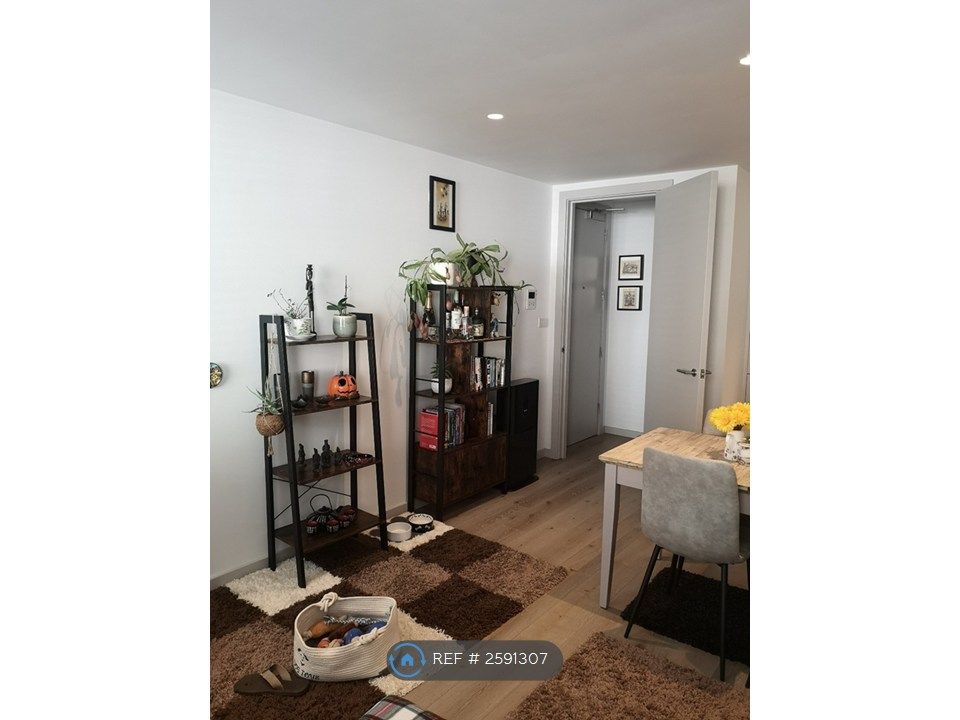 Property photo 3 of 13 Living Room
