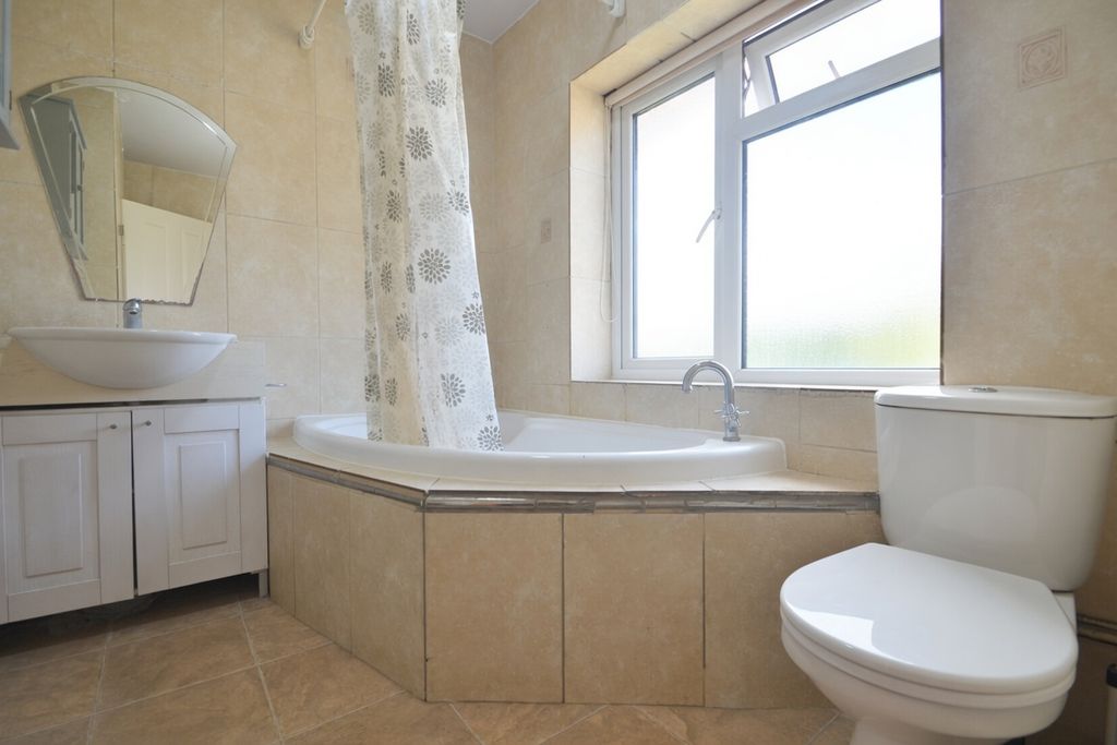Property photo 3 of 10 Kpj4B