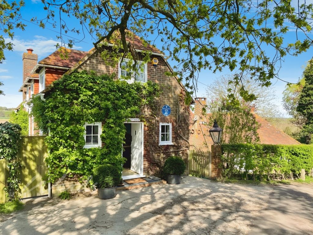 Property photo 1 of 17 4c9c983A-80A43Ba0...