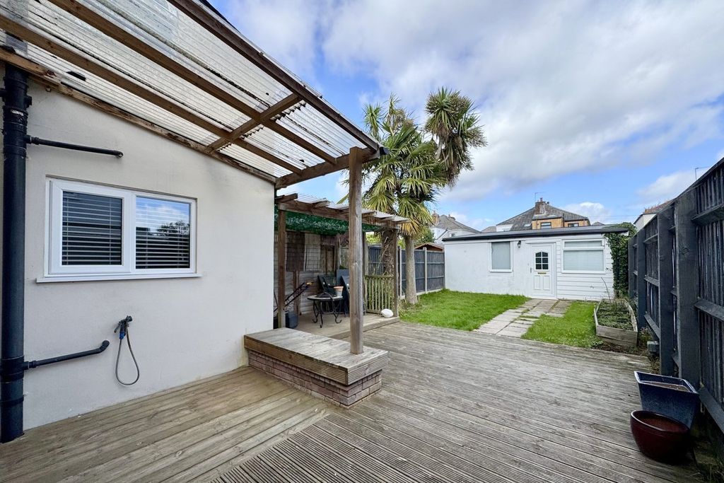 Property photo 2 of 15