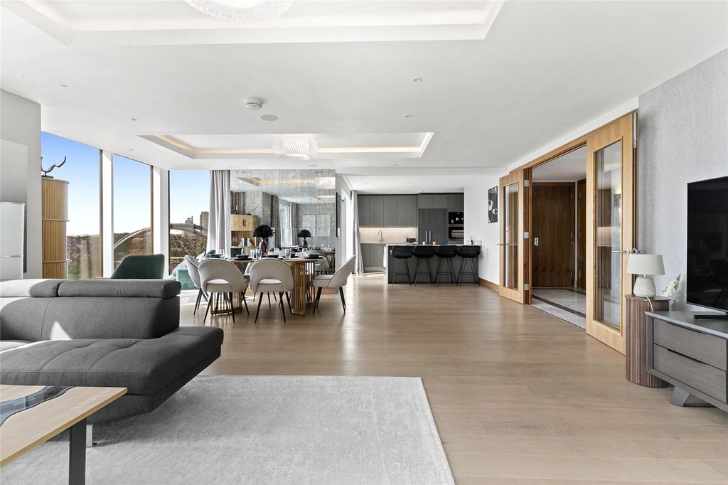 Property photo 1 of 13 Reception Room
