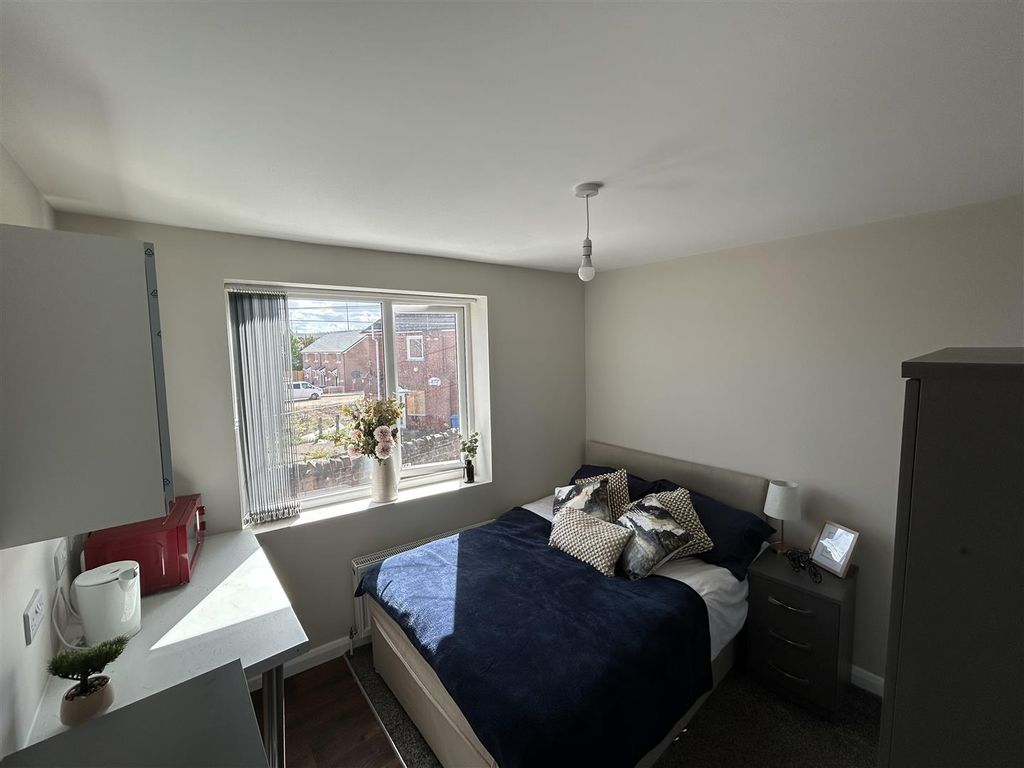 Property photo 3 of 8 Img_6865.Jpg
