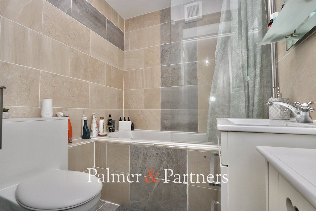Property photo 3 of 17 Picture No. 07