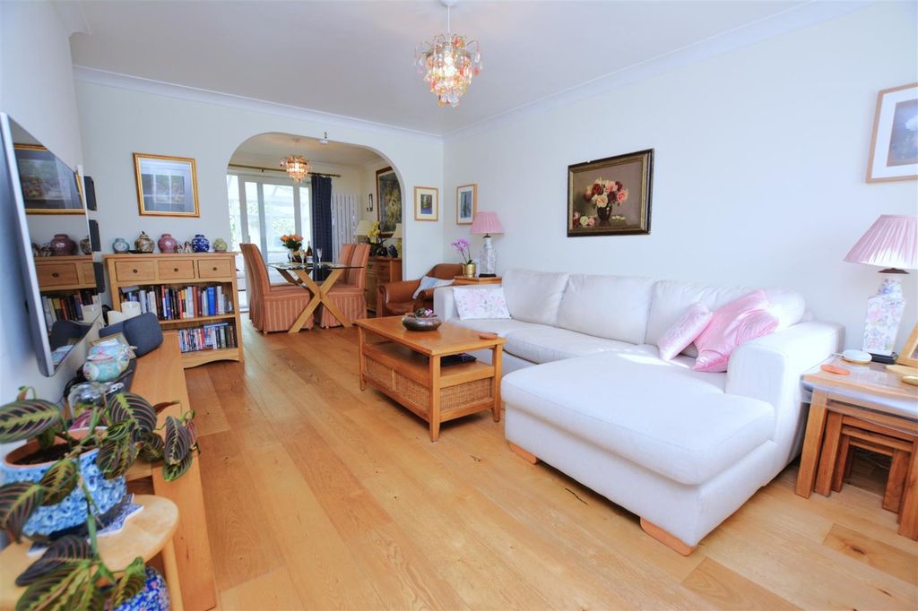 Property photo 2 of 19 Picture No. 02