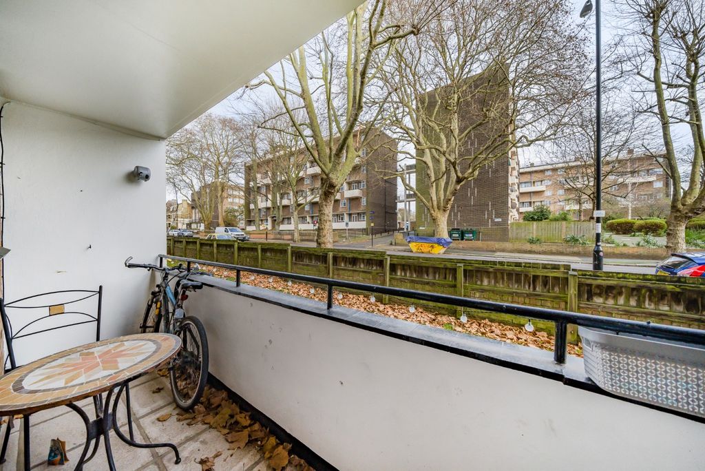 Property photo 3 of 14 3014856