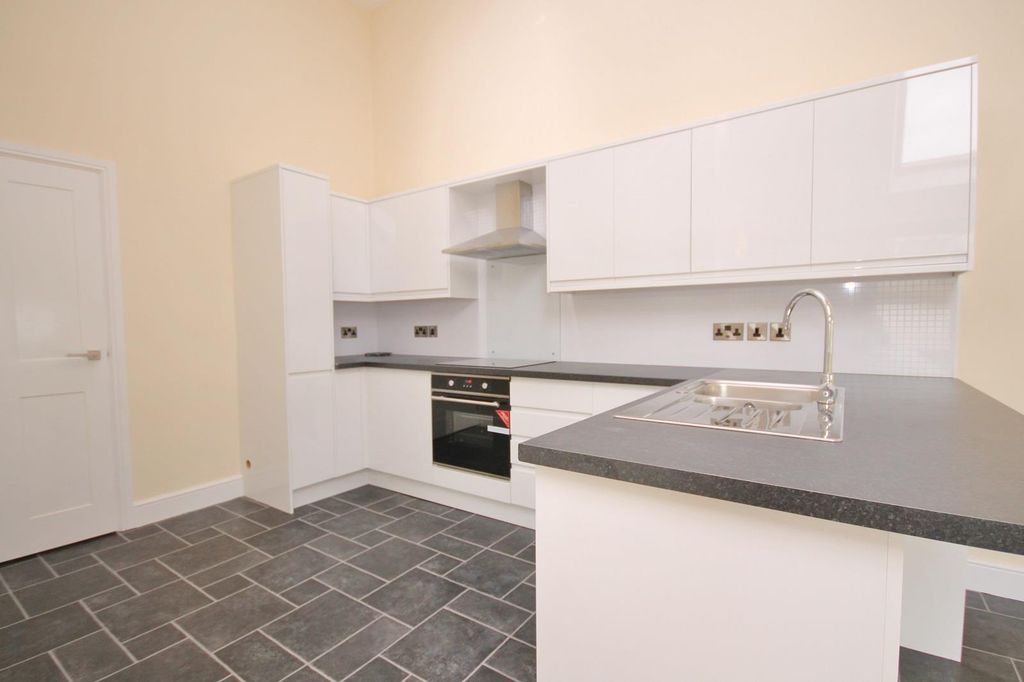 Property photo 2 of 9 7K1.Jpg