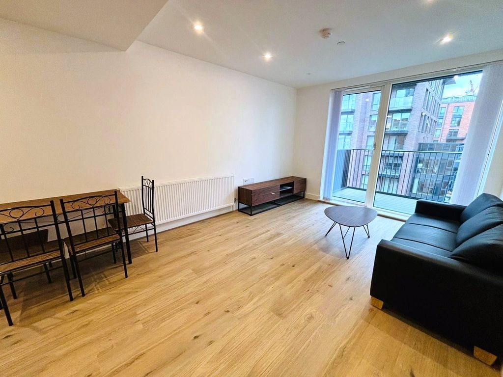 Property photo 1 of 11 Picture No. 21