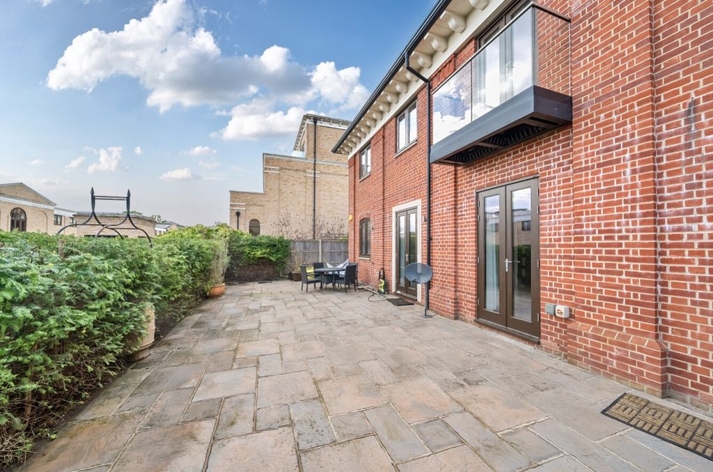 Property photo 3 of 15 1281388 (10)