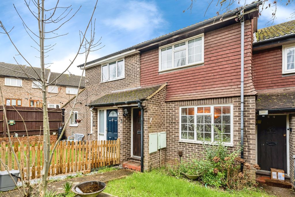 Property photo 1 of 12