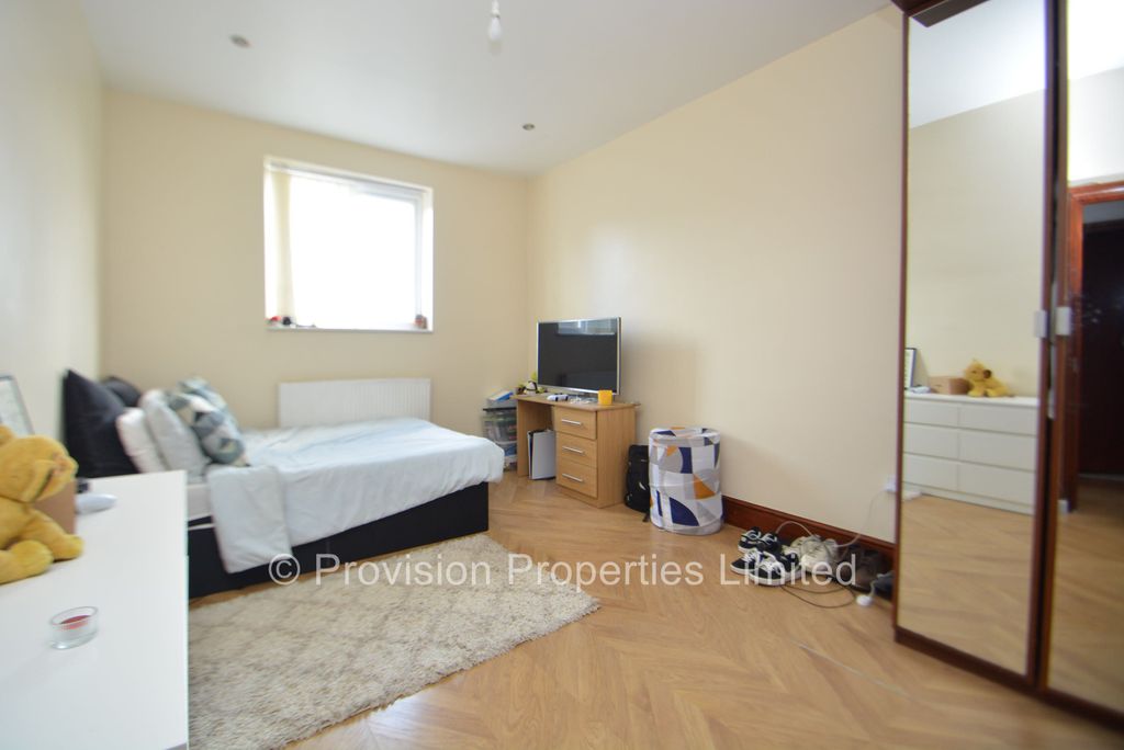 Property photo 1 of 13 Photo