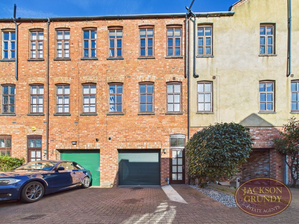 Property photo 1 of 14 Photo 2