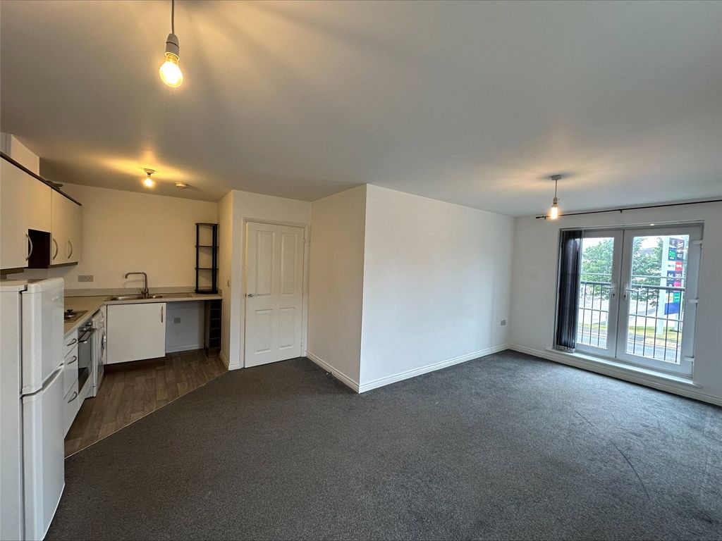 Property photo 2 of 12 Picture No. 09