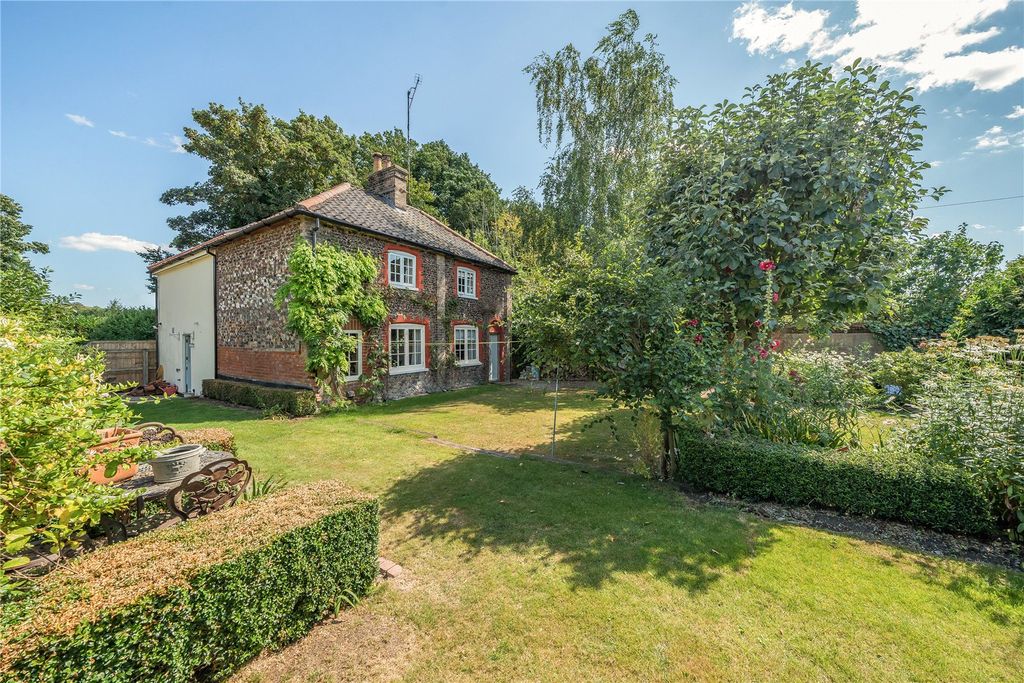 Property photo 1 of 16 Garden