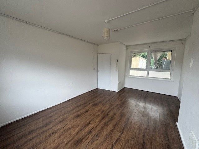 Property photo 2 of 10 Image