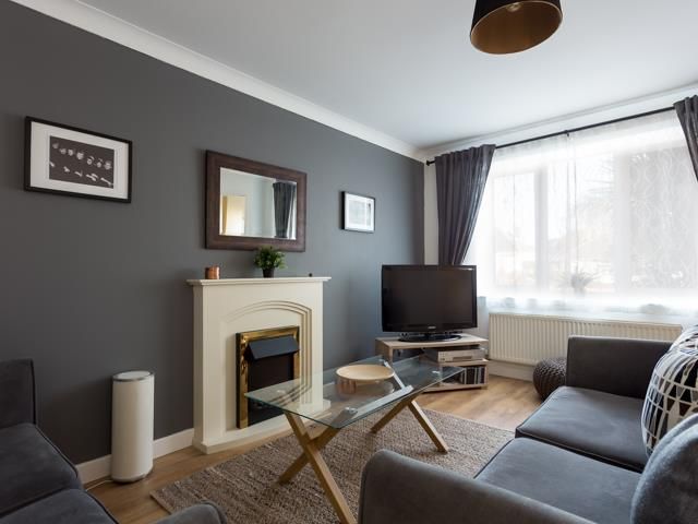 Property photo 3 of 15 86 Lake Road-7_640_X_480.Jpg