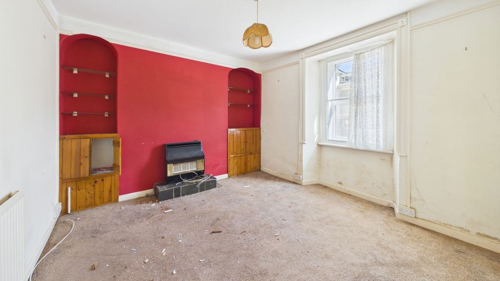 Property photo 2 of 10 Gallery