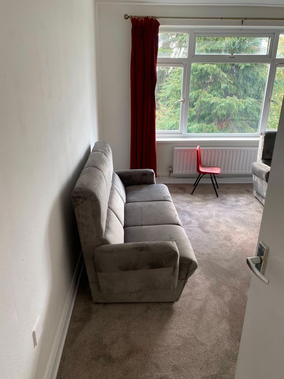Property photo 2 of 12