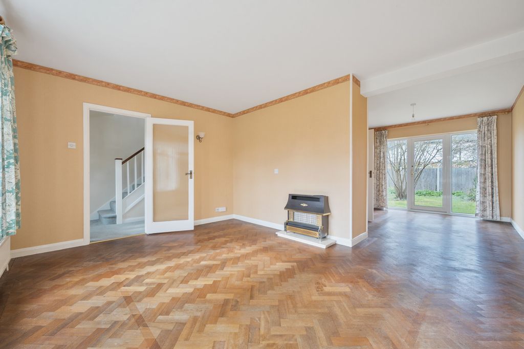 Property photo 3 of 14