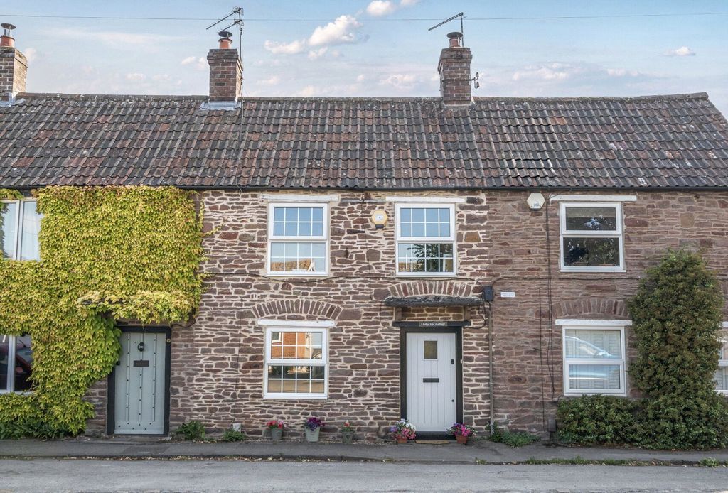 Property photo 1 of 10 Front