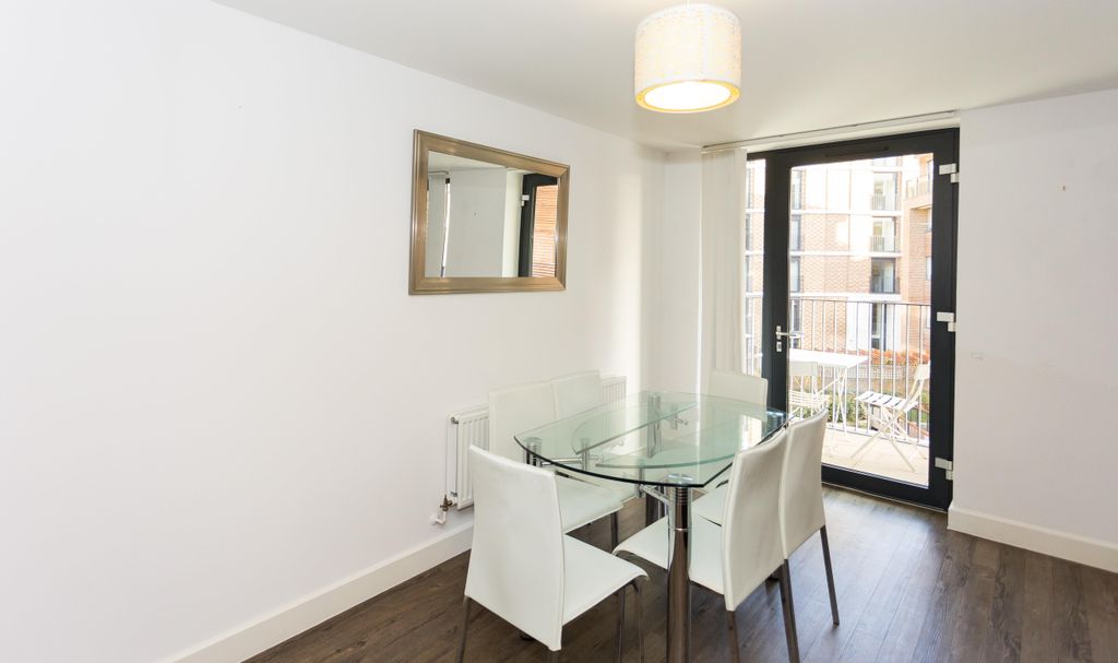 Property photo 2 of 11 Photo6