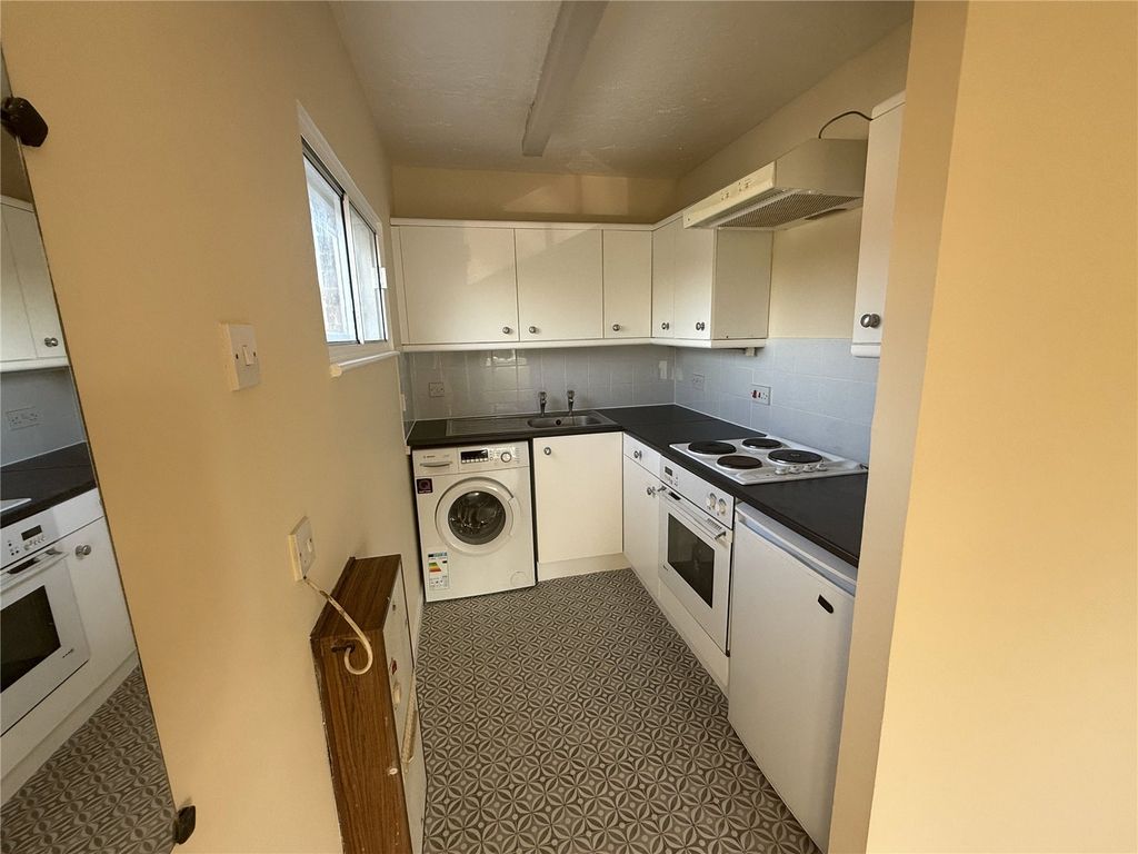 Property photo 3 of 3 Picture No. 18