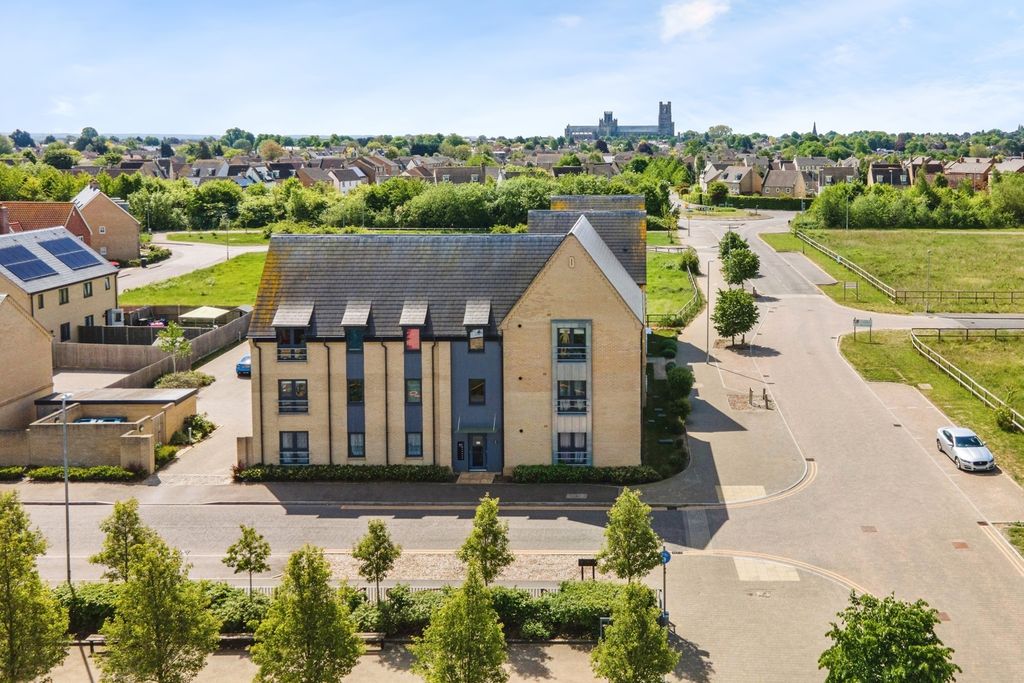 Property photo 1 of 26 Drone