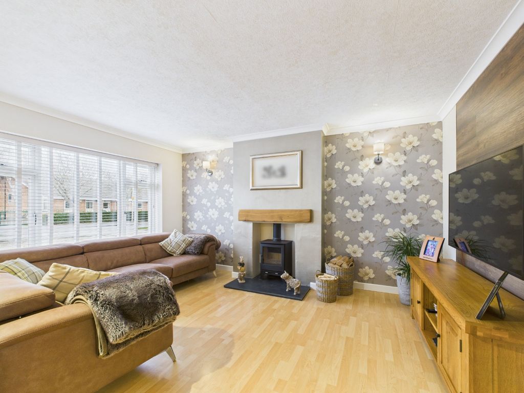 Property photo 3 of 23 4644164