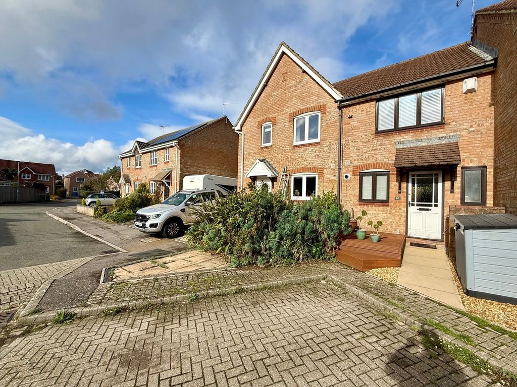 Property photo 2 of 22