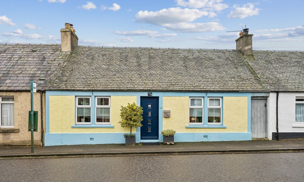 Property photo 1 of 30 Picture No. 01