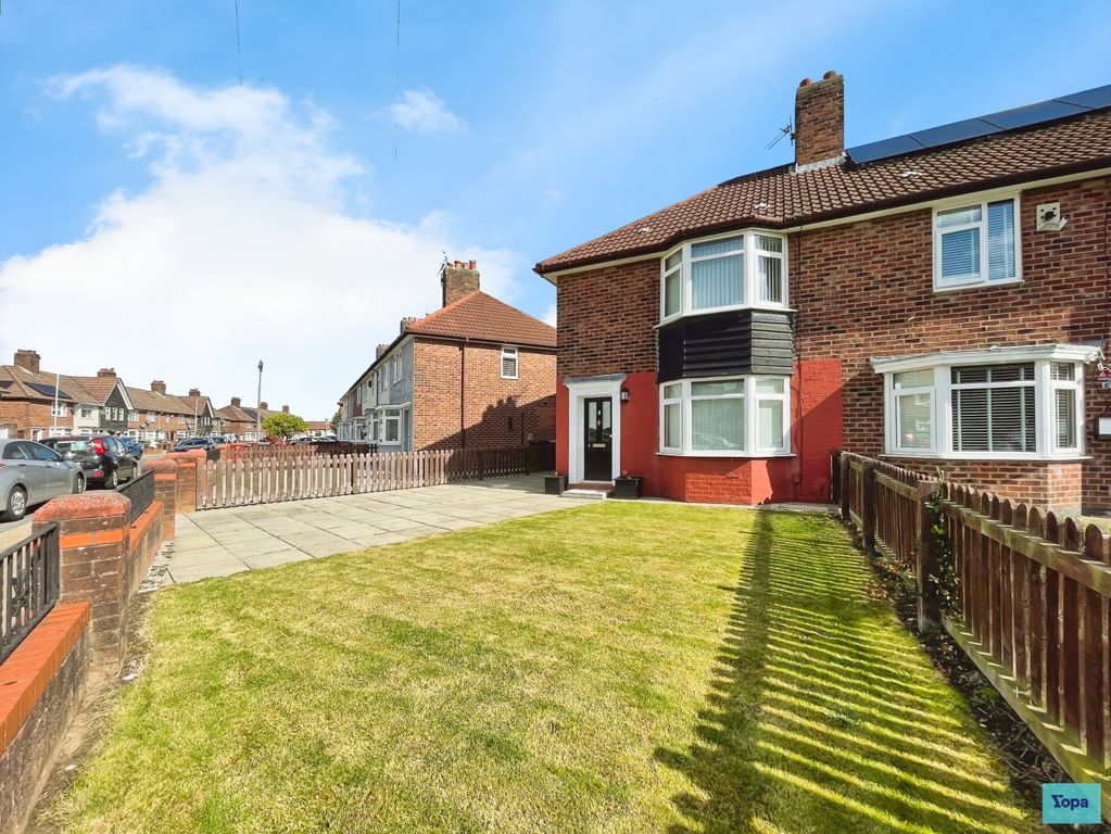 Property photo 2 of 16 3