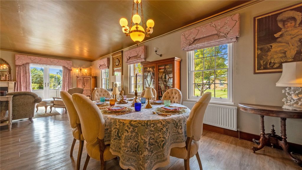 Property photo 3 of 36 Picture No. 03