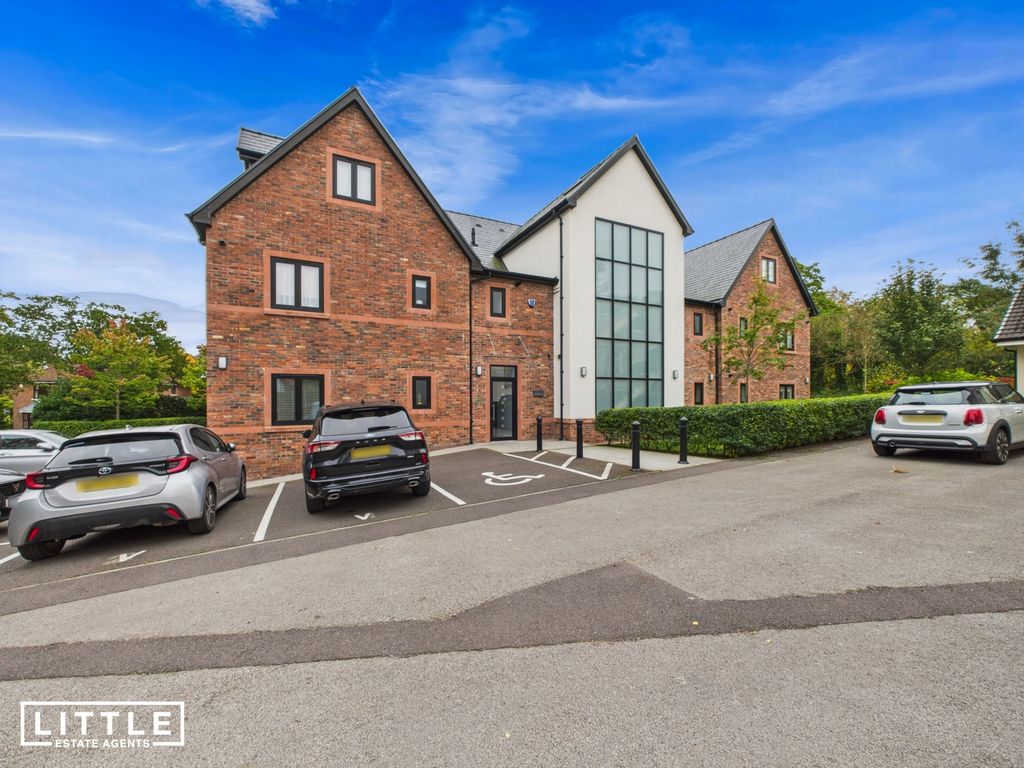 Property photo 1 of 34 Photo 27