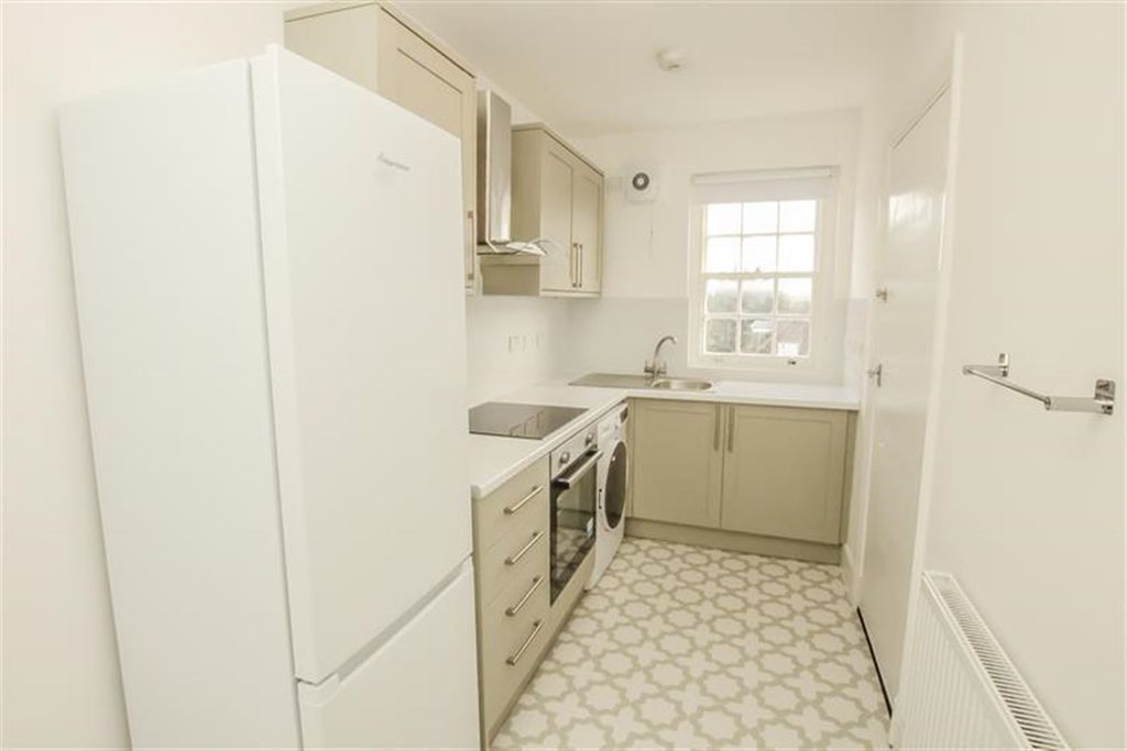 Property photo 1 of 6 (Main)