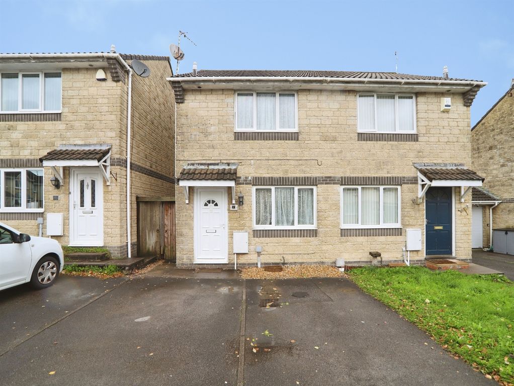 Property photo 1 of 17