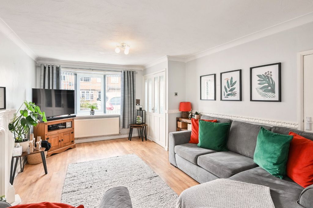 Property photo 2 of 11 Picture 2